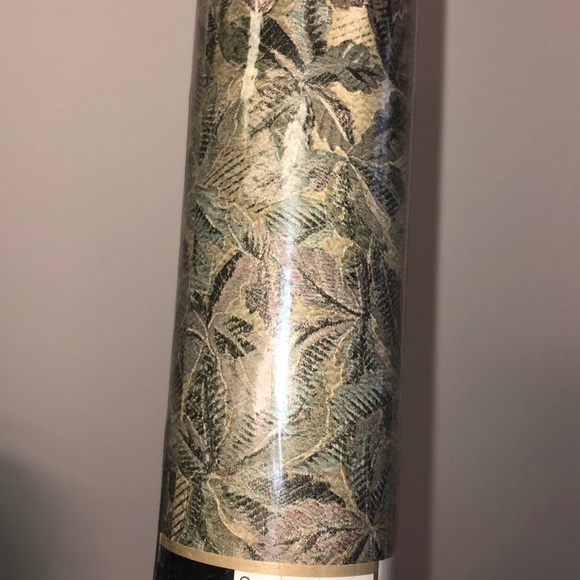 🍁 Leaf Wallpaper Double Roll Wallpaper - Picture 2 of 6